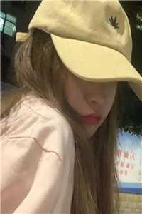 文章精选活成前任白月光后,她桃花朵朵开