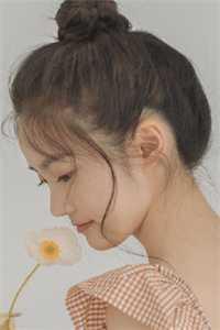 囤物资穿空间,去东北当小土豆畅读佳作