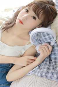 攻略对象变成室友后,他不对劲!