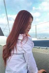 报告王爷,夫人要对你上下其手火爆